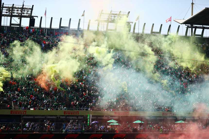VIP vstupenky na F1 - Velká cena Mexika 2023