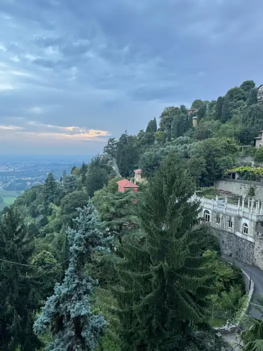 Atalanta Bergamo - SK Slavia Praha | letecky | nocleh (22.-23.10.2025)