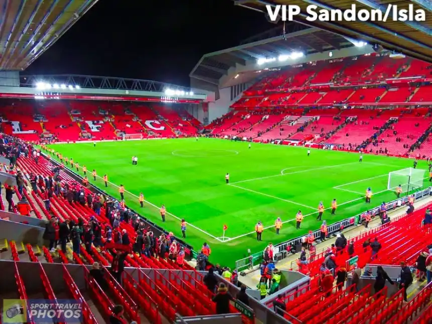 Finále Carabao Cup 2025 ve Wembley: Liverpool - Newcastle