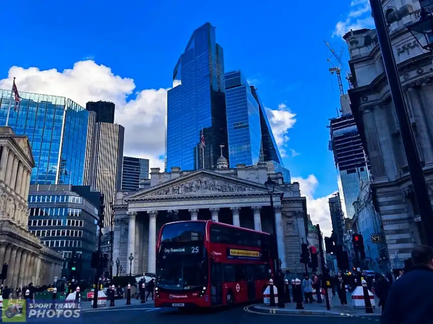 Chelsea FC - FC Barcelona & Arsenal FC - Bayern Mnichov