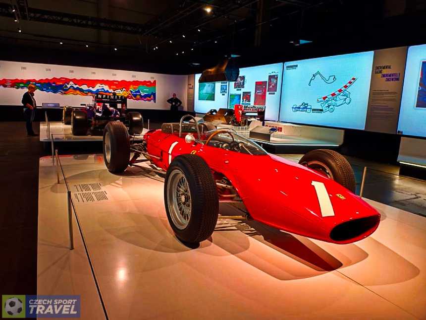 Výstavu F1 ve Vídni